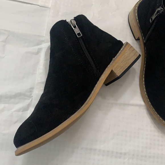 Seven7 Cisco Kid black suede ankle boots - Picture 7 of 17